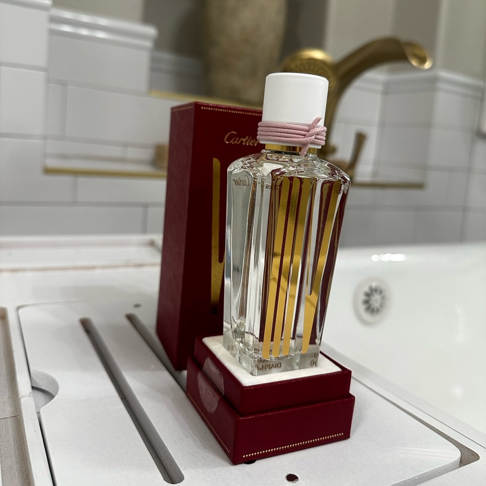 Cartier L’heure Diaphane perfume